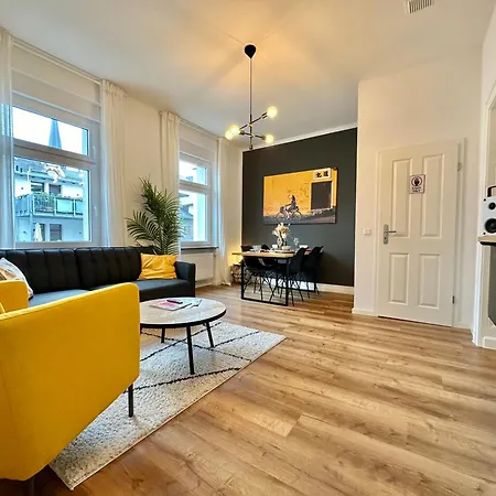 250M Rhine - Quiet Appartement Near Centralstation- Secretplace-K-111-S Koblenz  Exterior photo