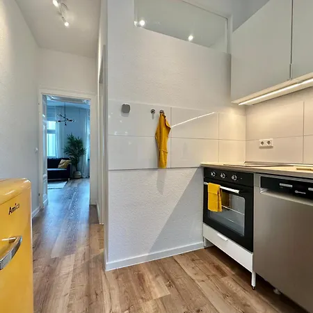 250M Rhine - Quiet Appartement Near Centralstation- Secretplace-K-111-S Koblenz  Exterior photo