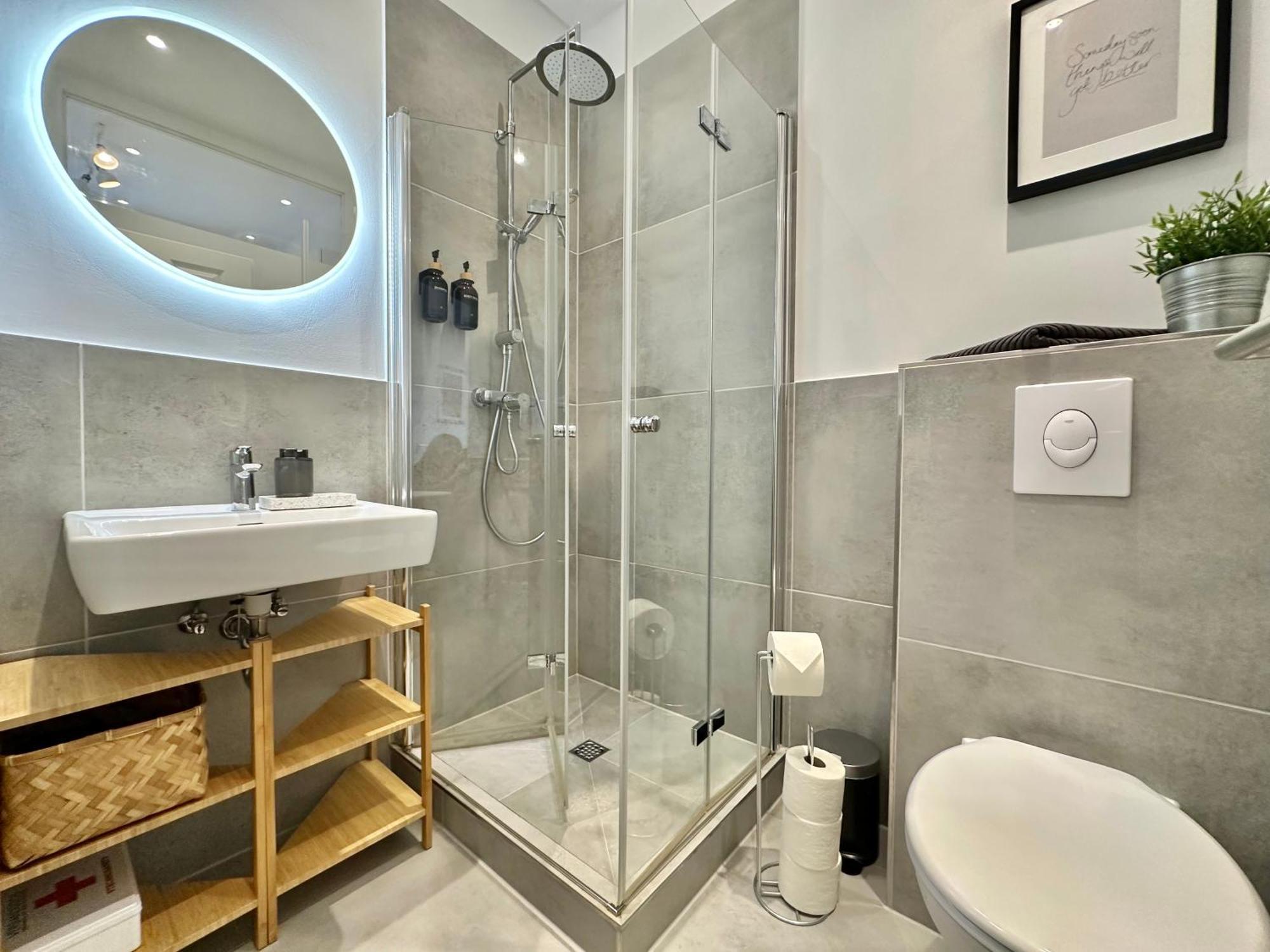 250m Rhine - Quiet Near Centralstation- Secretplace-k-111-s Apartment *